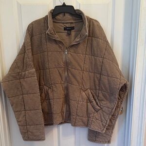 Forever 21 Women’s Tan Quilted Puffer Jacket. A-10